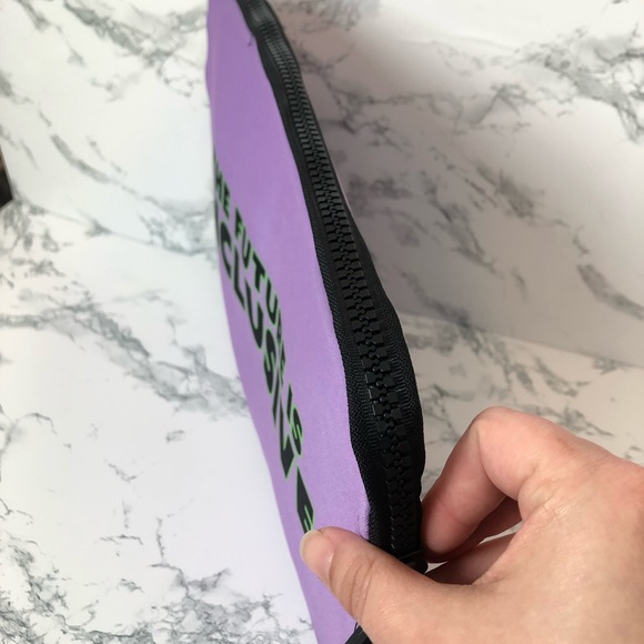 NWT The Phluid Project The Future Is Inclusive Laptop Bag - Picture 2 of 6